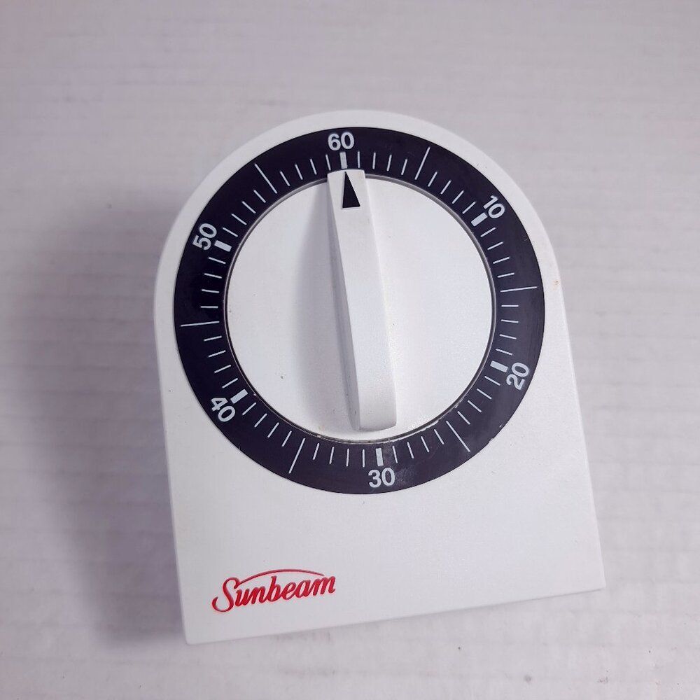 Sunbeam 60 minute kitchen egg timer‎ mechanical white plastic 90353 black dial